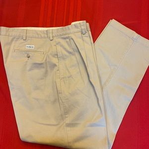 Men’s khaki Polo Ralph Lauren Andrew Pants, size 40x32